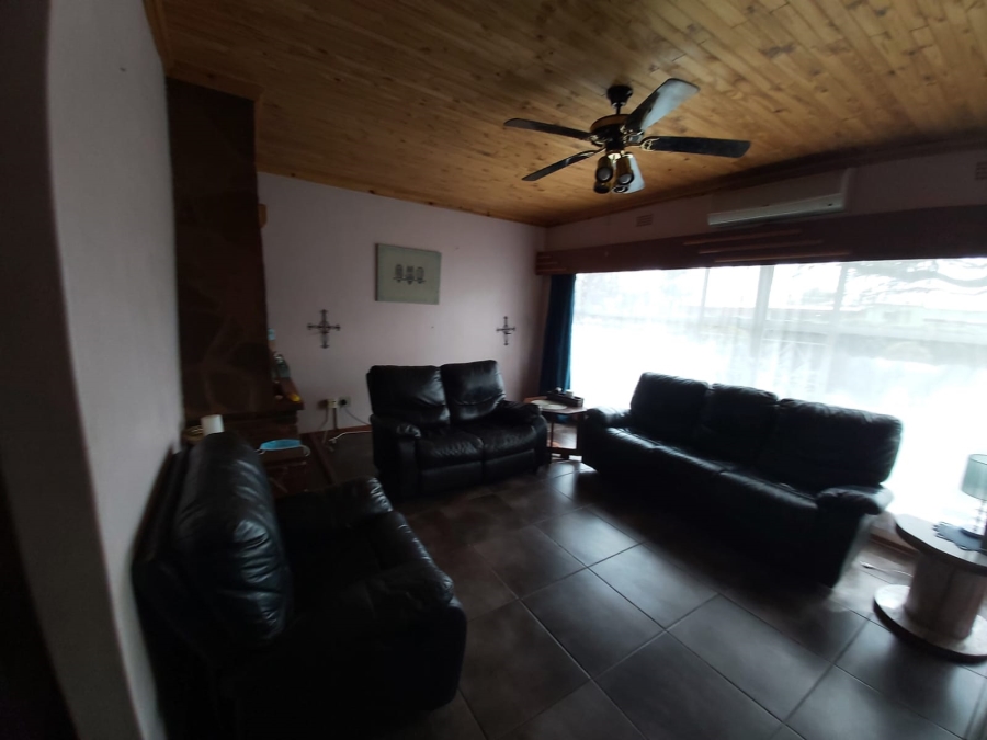 7 Bedroom Property for Sale in Kuruman Northern Cape